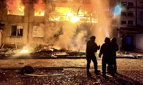 Không phải ngẫu nhiên mà 10 tên lửa tấn công bao vây dinh tổng thống Ukraine. Các nhà phân tích độc lập chỉ ra rằng, đây là một "hành động răn đe" được Điện Kremlin và quân đội Nga (RFAF) lên kế hoạch cụ thể và có sự tính toán hết sức tỉ mỉ.