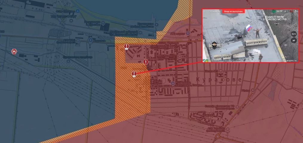 Các mũi tấn công của RFAF được hỗ trợ bởi hỏa lực pháo binh mạnh mẽ theo sát bộ binh. Vào đầu tháng 12, RFAF đã xuyên thủng tuyến phòng thủ cuối cùng của Quân đội Ukraine (AFU) ở khu vực phòng thủ phía đông Kurakhove và tiến đến giao tranh ở trung tâm thành phố.