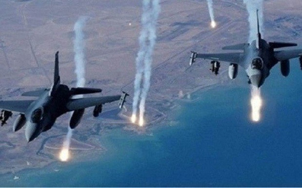 Trong cuộc không kích kéo dài 42 ngày, liên quân đã xuất kích tổng cộng 114.000 lượt máy bay chiến đấu các loại, thả 88.500 tấn đạn dược các loại xuống các mục tiêu quân sự có giá trị cao của Iraq; trong đó có 9.300 quả bom dẫn đường bằng laser và 5.100 tên lửa không đối đất Maverick.