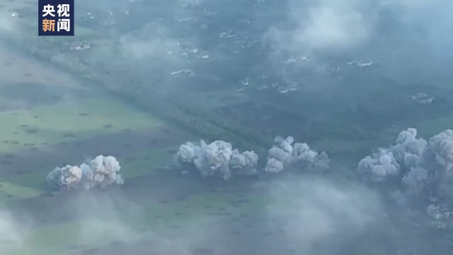 Còn Bộ Quốc phòng Nga hôm nay chính thức ra thông cáo xác nhận, thành phố Lyman không còn nằm trong sự kiểm soát của Quân đội Ukraine. Giới chức Ukraine ngày 27/5 cho biết, Quân đội Nga dù giành được thành phố Lyman, nhưng đà tiến quân đến Sloviansk, cách đó 20 km về phía tây nam, chưa được khai thông.