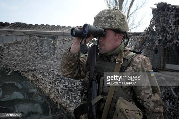 Theo một số thông tin đáng chú ý là Quân đội Ukraine đã tích cực sử dụng các hệ thống tên lửa chống tăng ở Donbass, kể cả những hệ thống do nước ngoài sản xuất. Điều này cho thấy rằng, rất có thể có các nhóm trinh sát luồn sâu của Quân đội Ukraine, đang hoạt động tại đường giới tuyến.