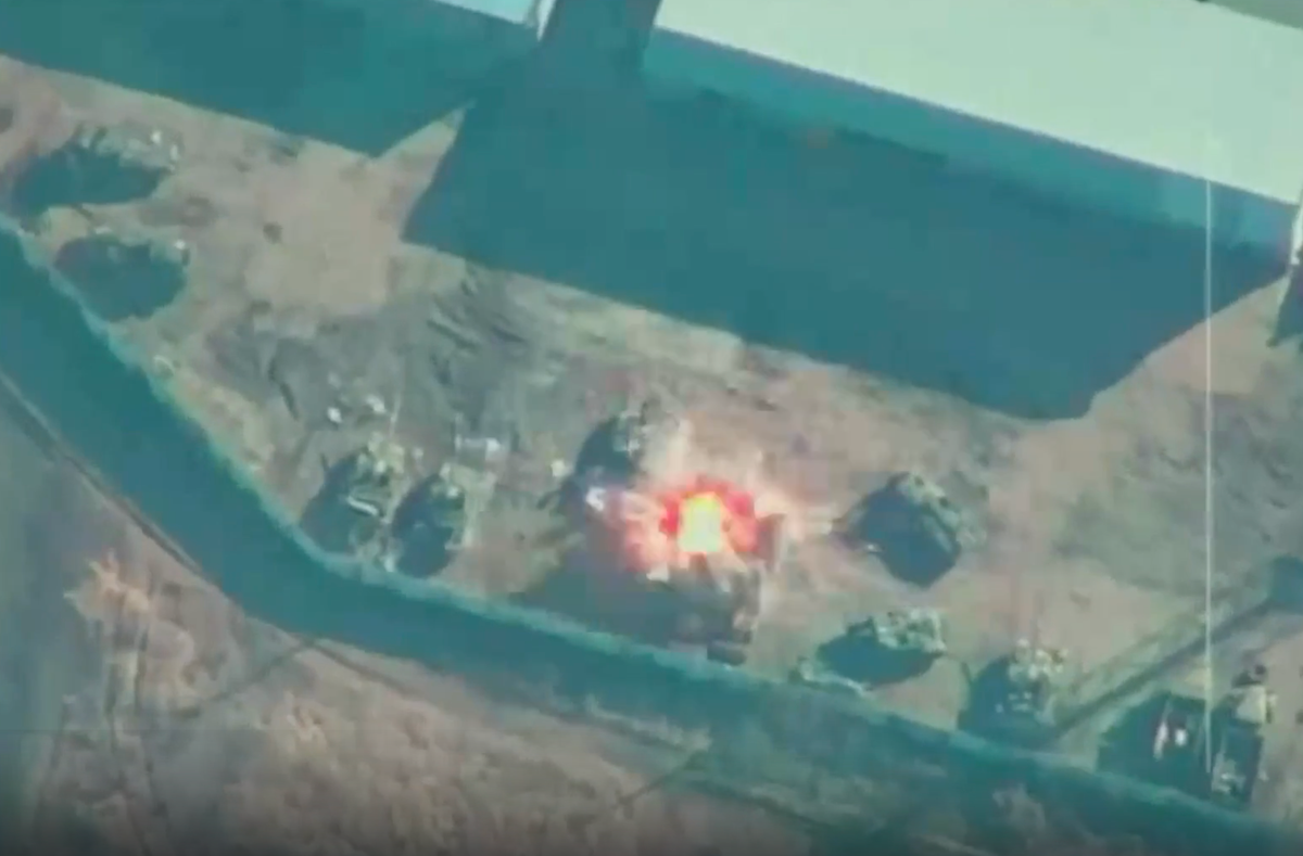 Bộ trưởng Shoigu cho rằng, do Quân đội Nga làm chủ trên không, nên Quân đội Ukraine đã bị giáng một đòn nặng nề; hiện tại lực lượng không quân của Ukraine đã gần như bị phá hủy hoàn toàn, hệ thống phòng không tầm trung-cao tê liệt, hải quân hoàn toàn không hoạt động. Các lực lượng khác bị tổn thất nặng.