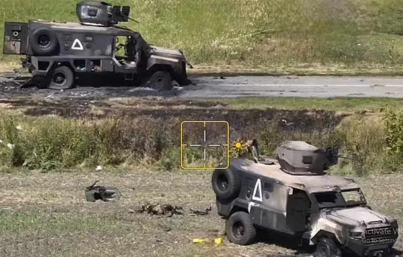 Trong khi tạm nghỉ để củng cố lực lượng, bổ sung vũ khí trang bị và quân số, Quân đội Ukraine tiếp tục lên kế hoạch và thực hiện các cuộc phản công vô vọng, nhằm chiếm thêm lãnh thổ của Nga. Nhưng mỗi nỗ lực đều đi kèm với thương vong và thất bại lớn.