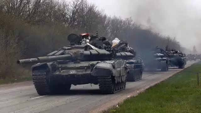 Sau khi Quân đội Nga giải tỏa Lisichansk thành công, điều đó có nghĩa là toàn bộ khu vực Luhansk đã thuộc quyền kiểm soát của Quân đội Nga. Vậy mục tiêu tiếp theo của Quân đội Nga là khu vực nào?