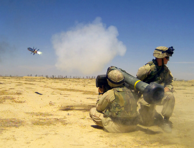 Tên lửa Javelin rất mạnh, vậy xe tăng còn tồn tại trên chiến trường? - Hình 5 Ten lua Javelin rat manh, vay xe tang con ton tai tren chien truong?-Hinh-5