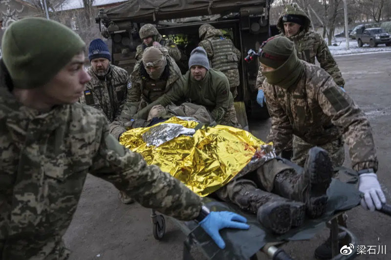 Tình hình đã phần nào trở lại bình thường, do sự tăng viện của Ukraine cho Bakhmut. Tuy nhiên, sau khi mất quyền kiểm soát đối với Soledar và xuất hiện mối đe dọa về việc bao vây với Bakhmut, xung đột trong công ty Mozart của Mỹ ngày càng gia tăng, dẫn đến việc Milborn quyết định rút quân Mozart ra khỏi Bakhmut và cả lãnh thổ Ukraine.
