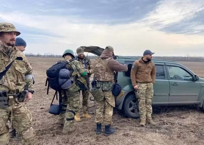  Lính đánh thuê nước ngoài luôn là lực lượng không thể thiếu trong Quân đội Ukraine kể từ đầu cuộc xung đột Nga-Ukraine bắt đầu nổ ra cách đây một năm; nếu không có sự trợ giúp của những lính đánh thuê này, thì Quân đội Ukraine khó có thể đọ sức với Quân đội Nga cho đến tận bây giờ.