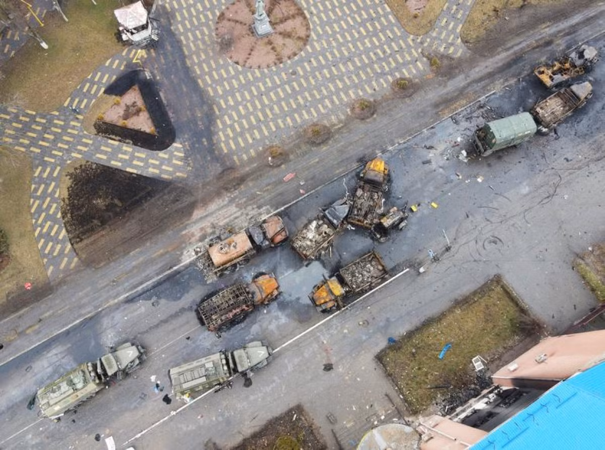 Tại Donbass, do chiến trường phân tuyến rõ ràng, nên Quân đội Ukraine không còn có thể dễ dàng tấn công vào tuyến tiếp tế hậu cần của Quân đội Nga bằng các đội phá hoại như trong chiến dịch Kiev; từ đó hòng làm chậm bước tiến của quân Nga.