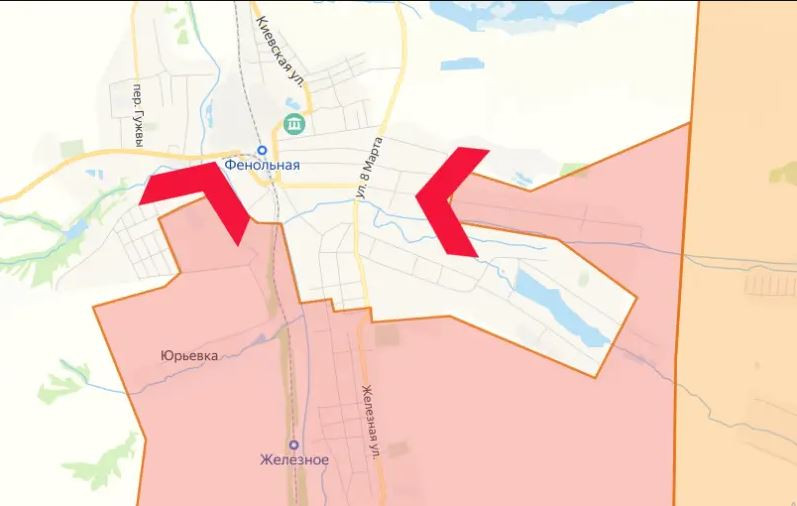 Trước đó, chuyên gia quân sự Julian Repke trên tờ Bild của Đức cho biết, quân Ukraine có thể rơi vào tình hình khó khăn ở khu vực Toretsk, nếu họ không rút quân khỏi một số khu vực dân cư kịp thời. Trong khi đó, ở Toretsk, quân Nga đã giành thắng lợi trong ngày thứ hai liên tiếp, mở rộng vùng kiểm soát tại phía bắc khu mỏ ở Pivnichne.