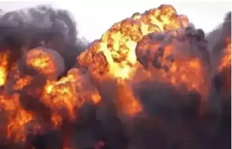 Quân đội Nga tiết lộ rằng, vào đầu tuần trước, tình báo quân đội Nga đã chặn được thông tin tình báo liên quan từ Ukraine, biết được sự tồn tại của kho vũ khí lớn của Quân đội Ukraine tại Bakhmut và khóa mục tiêu thành công và ngay lập tức, cuộc tấn công đã được phát động.