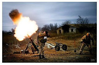 Được biết, trong cuộc tấn công của Quân đội Ukraine vào làng Novaya Maryevka, hàng chục quá đạn súng cối 120 ly đã được phía Ukraine bắn vào làng, nhưng chưa rõ có ai bị thương vong hay không.