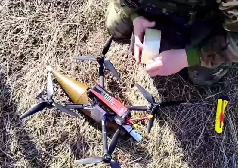 Việc sử dụng linh hoạt UAV trên chiến trường Ukraine không chỉ thể hiện khả năng thích ứng nhanh của Quân đội Nga trong chiến tranh thông tin, mà còn khiến các nhà quan sát quân sự quốc tế phải suy nghĩ sâu sắc về hình thái của cuộc chiến trong tương lai.