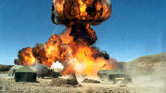 Trong những ngày qua, Quân đội Ukraine đã thực hiện một trong những cuộc tấn công lớn nhất vào phần lãnh thổ LPR trong những năm gần đây; trong 9 giờ tấn công liên tục, phía Ukraine đã bắn hàng trăm quả đạn pháo các cỡ vào lãnh thổ LPR. Mục tiêu được xác định, chính là lực lượng LPR đã đóng quân ở đây vài ngày trước.