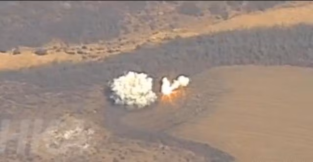 Thời gian phóng đạn của hệ thống HIMARS rất ngắn, nếu Quân đội Nga không chuẩn bị trước thì sẽ quá muộn để phóng tên lửa đạn đạo chiến thuật Iskander. Lần này, Quân đội Nga rõ ràng đã kiểm soát được thông tin về mục tiêu và tên lửa Iskander của Nga kịp lao đến, khi HIMARS chưa cả kịp phóng đạn.