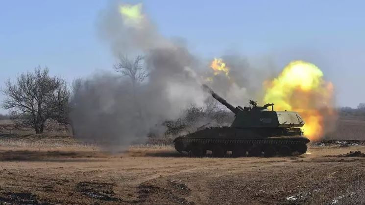 Do vậy, các tòa nhà dân cư và nhà máy ở vùng Donbass được xây dựng để có thể chịu được sức công phá của đạn pháo 122 mm, thậm chí cả đạn 152 mm. Ngoài ra còn có một lượng lớn không gian ngầm được xây dựng tại đây.