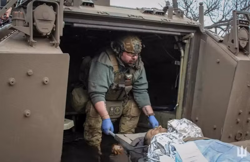 Hiện nay, nhiều "túi bao vây bán phần" đã hình thành ở khu vực AFU đóng quân, nếu không điều chỉnh kịp thời việc triển khai, có thể phải đối mặt với nguy cơ bị bao vây hoàn toàn; nguy cơ lặp lại thảm cảnh như ở Ugledar hay Kurakhove gần đây là hoàn toàn có thể.