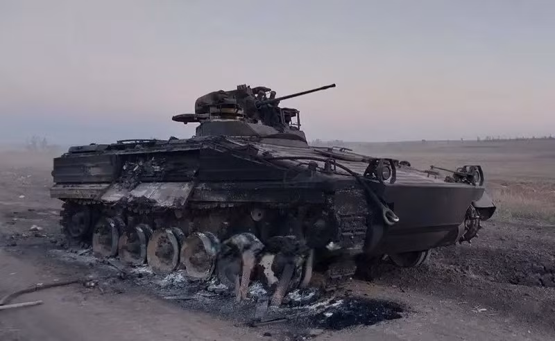 Một số đơn vị tiền tuyến của Ukraine đã báo cáo "tình trạng thiếu ngủ nghiêm trọng" và "hiệu quả chiến đấu suy giảm đáng kể". Một trung sĩ Ukraine bị bắt đã xác nhận: "Chúng tôi đã không được nghỉ ngơi đầy đủ trong nhiều ngày liên tiếp. Chúng tôi chỉ có thể thay phiên nhau chợp mắt một lát. Hầu hết thời gian chúng tôi đều trong tình trạng cảnh giác căng thẳng. Nhiều đồng đội của chúng tôi bị ảo giác và mất tập trung".