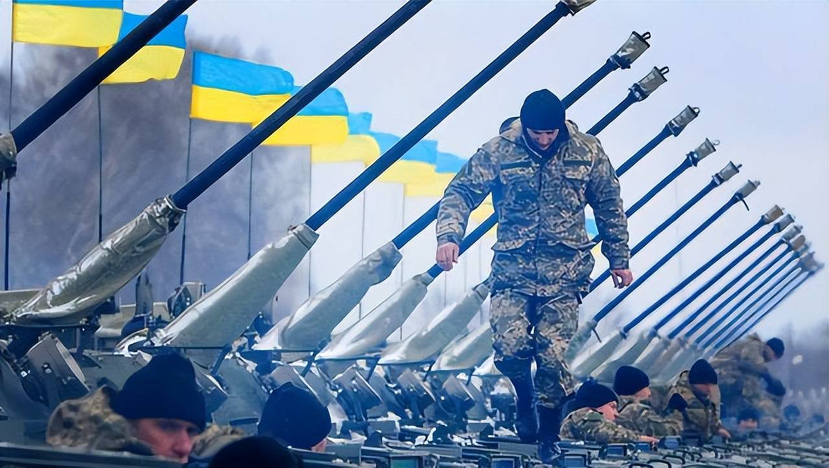 Nhìn từ góc độ khách quan, vấn đề giữa Mỹ và Nga còn lâu mới đến giai đoạn cuối cùng của "cuộc đấu tranh sinh tử"; Mỹ và phương Tây quá lo lắng trước mối đe dọa từ Nga, có thể là do những khó khăn của đại dịch Covid-19, nên nảy sinh nhiều vấn đề khó khăn ngay trong chính nội bộ các nước phương Tây.