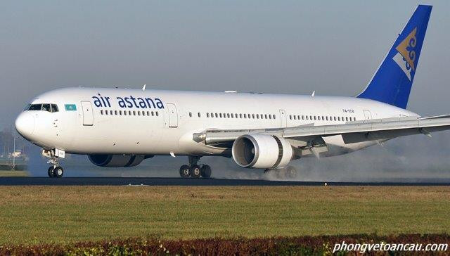 Trang ORDA cho biết: “Khi hành khách của chuyến bay lên máy bay và chiếc máy bay bắt đầu di chuyển về phía đường băng. Giọng của phi công vang lên qua loa thông báo rằng, một nửa số hành lý vẫn chưa được đưa lên máy bay.