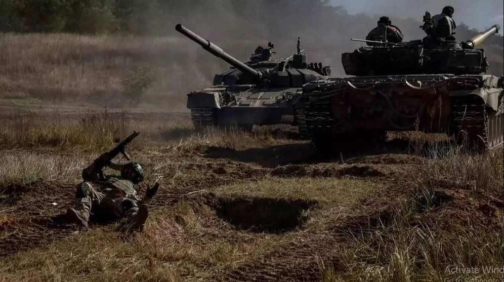 Người đứng đầu cơ quan hành chính quân sự-dân sự Avdiivka miêu tả, quân đội Nga trong đợt tấn công Avdiivka đầu tiên, đã sử dụng chiến thuật đội hình xe cơ giới, hành tiến theo hàng dọc, như thể “tại một cuộc duyệt binh".