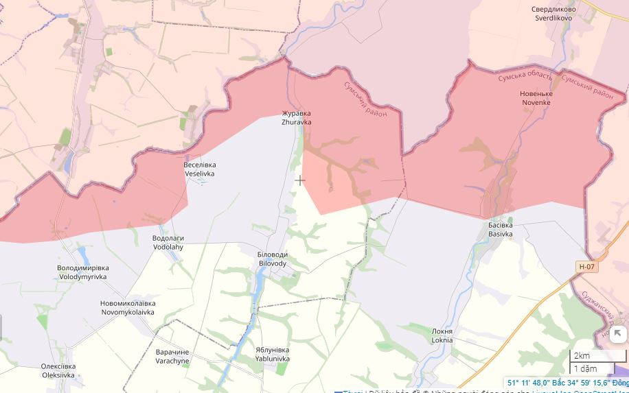 Cũng cần nói thêm rằng hiện nay RFAF gần như đã hoàn toàn tái chiếm hoàn toàn các khu vực mà AFU đã từng kiểm soát khu vực Kursk trước kia. Kênh Military Summary cho biết, RFAF hiện kiểm soát hơn 90 km2 khu vực lãnh thổ Sumy; biến khu vực này thành đầu cầu, để RFAF tiến vào lãnh thổ Ukraine ở Sumy.