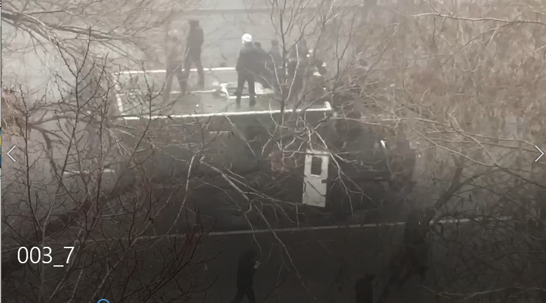 Các chuyên gia lưu ý rằng, có khả năng phương Tây đứng sau các cuộc biểu tình quy mô lớn ở Kazakhstan; bởi vì mặc dù đáp ứng tất cả các yêu cầu của người biểu tình, sự leo thang chỉ tiếp tục và phương Tây đã chơi cùng một kịch bản giống như ở Ukraine hay Belarus, v.v.