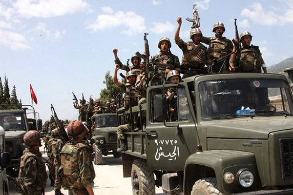 Trước hết, chúng ta hãy nhìn vào Quân đội Iraq, sư đoàn được gọi là triệu người của Quân đội Iraq không phải là lực lượng thường trực, mà sau nhiều đợt điều động, mới huy động đủ 1,2 triệu người. Do việc mở rộng quân đội một cách vội vàng, cơ cấu và chất lượng chiến đấu của Quân đội Iraq rất thấp. 