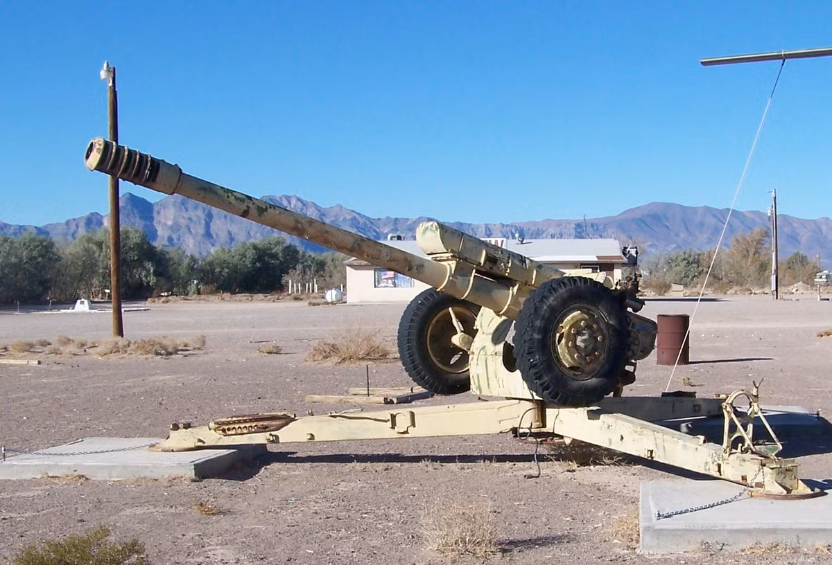 Đến đầu thập niên 1980, Trung Quốc có được lựu pháo 122mm D30 của Liên Xô thông qua nhiều kênh khác nhau. Phải nói rằng, thiết kế của pháo D30 rất hoàn hảo về mọi mặt. Đến nay, nó vẫn giữ vai trò lớn trên chiến trường Đông Âu, cả Nga và Ukraine đều được trang bị số lượng lớn pháo D30. 