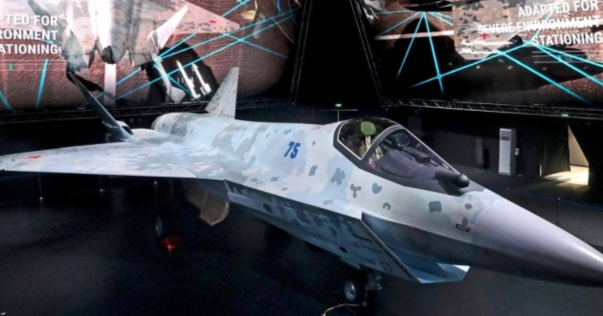 Ngược lại, các nhà báo của tạp chí Quốc phòng 24 của Ba Lan tin rằng, Su-75 có thể được các quốc gia Trung Đông, Ấn Độ, Đông Nam Á đánh giá cao. Sau đó, sẽ có cơ hội thực sự cho việc nhanh chóng đưa máy bay vào sản xuất.