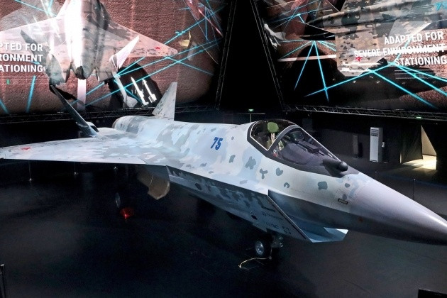 Theo tính toán ban đầu của Nga, sẽ có ít nhất khoảng 11 quốc gia sẽ tỏ ra quan tâm đến sản phẩm mới; nhưng ông theo Mikheev, cho đến nay, các đối tác tiềm năng chỉ đang tìm hiểu sản phẩm mới, chứ không hề “tỏ ra quan tâm” đến Su-75 như kỳ vọng.