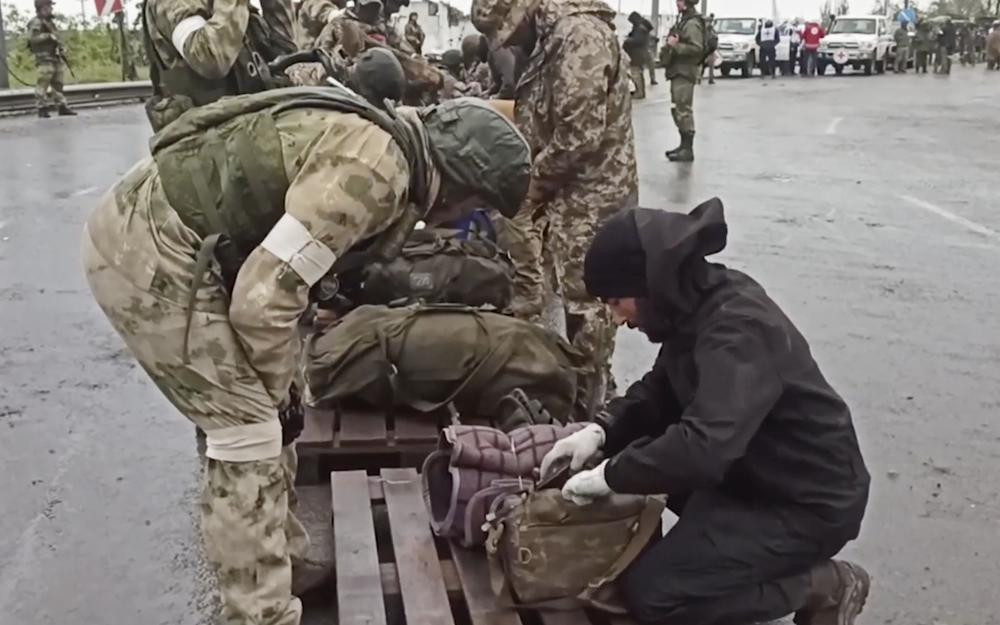 Hiện tại, vẫn chưa biết liệu một cuộc trao đổi tù binh giữa hai bên Nga và Ukraine có được lên kế hoạch trong tương lai gần hay không. Trước đó, Liên hợp quốc đã kêu gọi trao đổi tù nhân theo kế hoạch "tất cả cho tất cả"; nhưng cho đến nay, các thỏa thuận như vậy đạt được giữa Moscow và Kyiv là rất ít.