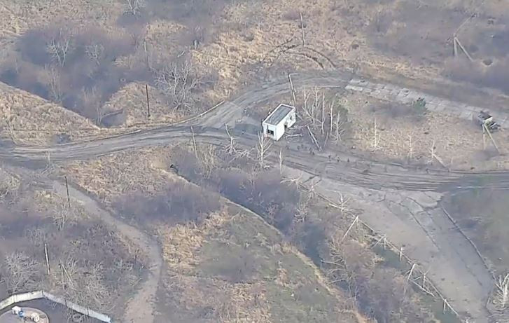 Cho dù các vệ tinh trinh sát quân sự của NATO và Nga có tiên tiến đến đâu, hay họ có bao nhiêu máy bay trinh sát điện tử và UAV chiến lược tầm cao, thì cũng không thể hiểu đối phương định làm gì. Đây cũng là lý do cốt lõi vì sao từ xưa đến nay, từ đông sang tây, vai trò của gián điệp là không thể thay thế.