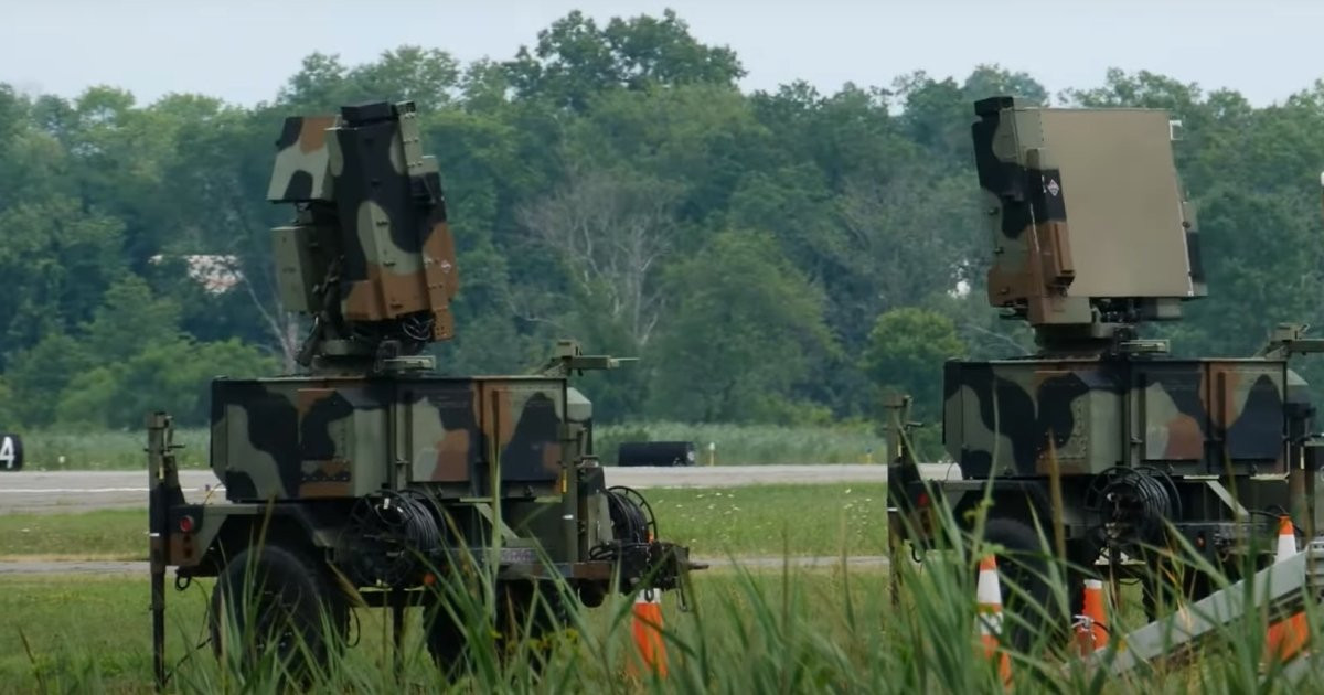 Radar của hệ thống phòng không NASAMS, được cho là có thể tiến hành giám sát toàn diện 360 độ, các động thái tấn công đường không của đối phương và có thể phát hiện các mục tiêu khác nhau như máy bay chiến đấu và tên lửa hành trình.