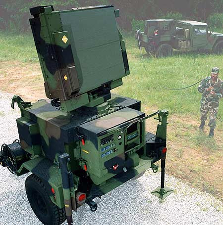 Hệ thống phòng không NASAMS được trang bị radar trinh sát ba chiều (3D), có thể thực hiện tìm kiếm và xác định mục tiêu với độ chính xác cao. Từ quan điểm toàn cầu, công nghệ của hệ thống phòng không này đi đầu trong các thiết bị tương tự và hiệu suất của nó thật đáng nể.