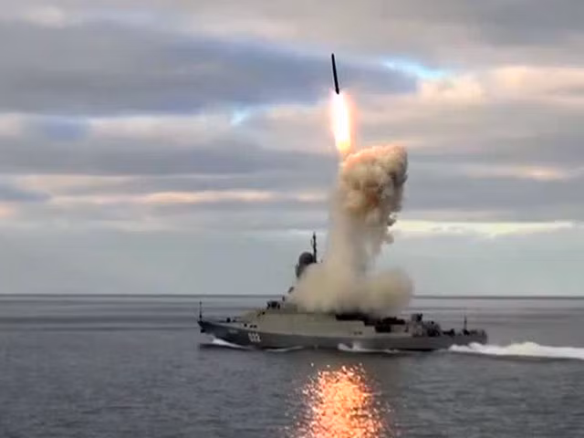 Theo đánh giá của các chuyên gia, mỗi cuộc tấn công bằng tên lửa của Quân đội Nga như vậy, chỉ như "muối bỏ biển" và không gây nhiều thiệt hại quá nặng nề cho phía Ukraine. 