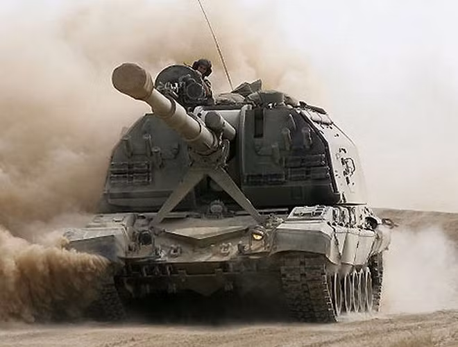 Hiện Quân đội Nga cũng đã đầu tư một số lượng lớn vũ khí sát thương trên chiến trường và cường độ ác liệt của chiến trường Nga-Ukraine, chắc chắn sẽ còn tăng lên trong những ngày tới; những vũ khí như trực thăng vũ trang Ka-52, pháo nhiệt áp hạng nặng… đã được đưa vào sử dụng ở chiến trường Donbass.