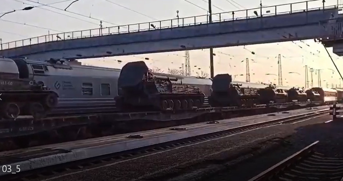 Người phát ngôn của Bộ Quốc phòng Nga cho rằng, đây là những hoạt động quân sự bình thường của Quân đội Nga; tuy nhiên, điều này đã gây lo sợ nghiêm trọng cho Quân đội Ukraine tại khu vực giới tuyến. 