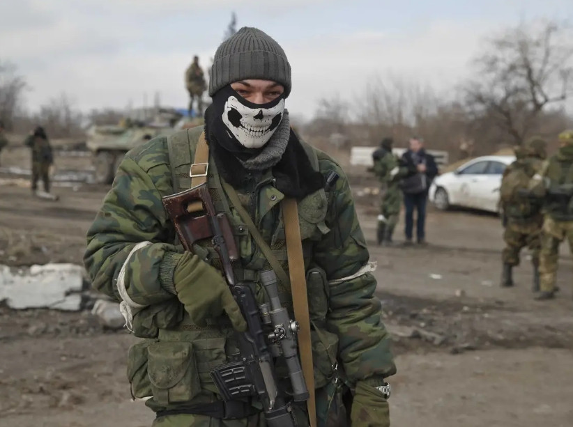 Khi video được quay đưa lên mạng xã hội, Rossi nói rằng, anh ta đang trên một chiếc xe buýt, với số lính đánh thuê còn lại hướng đến biên giới Ba Lan, ngay trước khi làn sóng tên lửa tấn công thứ hai của Nga tiếp cận biên giới.