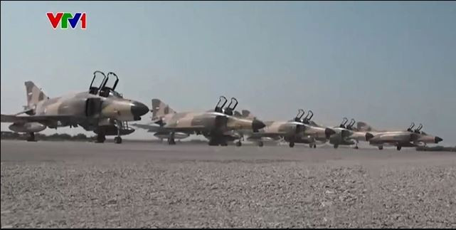 Những máy bay ném bom chiến đấu Su-24 và máy bay chiến đấu F-4 sẽ thực hiện bài tập ném bom tầm thấp vào các mục tiêu mô phỏng. Ngay trước khi cuộc tập trận này kết thúc, Iran bất ngờ tuyên bố sẽ tổ chức một cuộc tập trận quân sự chung trên biển, trên bộ và trên không vào tuần tới. 