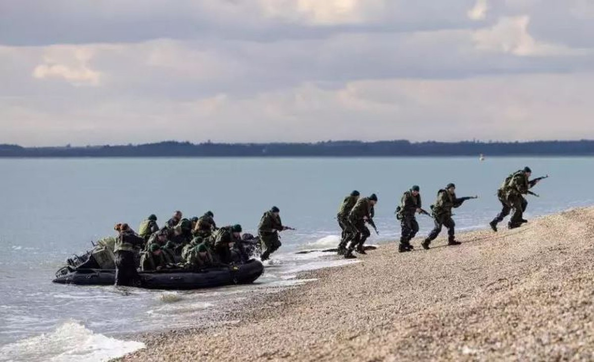 Còn Viện Nghiên cứu Chiến tranh Mỹ (ISW) cho rằng, thông tin của ông Yermak xác nhận đánh giá của ISW rằng, Ukraine đang tiến hành các hoạt động vượt sông “lớn hơn bình thường” ở bờ Đông sông Dnieper và dường như đang giữ vững “một số vị trí” ở vùng Kherson do Nga kiểm soát.