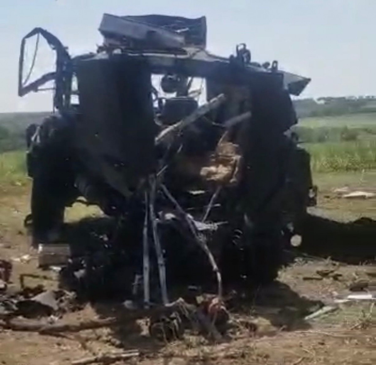 Các chuyên gia quân sự về xe bọc thép phân tích, đòn đánh của tên lửa thường chỉ làm hư hỏng với vỏ xe bọc thép, như thường thấy trên các loại xe bọc thép của Nga/Mỹ khi bị trúng đạn; nhưng với xe bọc thép Mamba Mk 2, cấu trúc còn bị biến dạng. 