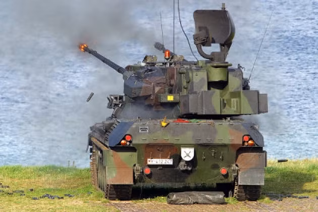 Nhưng loại đạn 35mm của Na Uy đã giao cho Ukraine, không phù hợp với pháo ZSU Gepard của Đức, mặc dù chúng được sản xuất theo tiêu chuẩn vũ khí của khối NATO, nhưng không thể bắn được. 