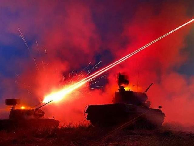 Các chuyên gia lưu ý rằng, vấn đề như vậy là khá phổ biến với vũ khí trong khối NATO; mặc dù thực tế là cỡ đạn như nhau, nhưng một số tính năng không cho phép chúng được sử dụng hiệu quả; thậm chí một số quốc gia giữ bí mật riêng, nên đạn không thể sử dụng chung như cam kết.