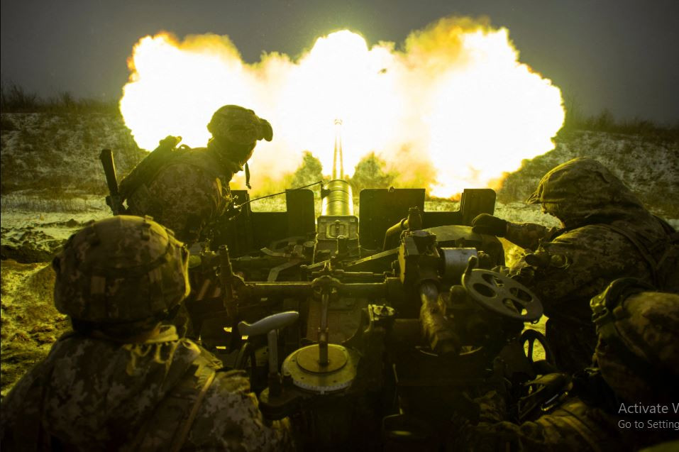 “Là kế hoạch, chúng ta phải làm gì? Nếu không, đây sẽ là một màn trình diễn chứ không phải một cuộc chiến, và cái giá của chiến tranh là mạng sống của con người; và dù sao chúng ta cũng không thể nói về vấn đề này"; Tướng Zaluzhny kết luận.
