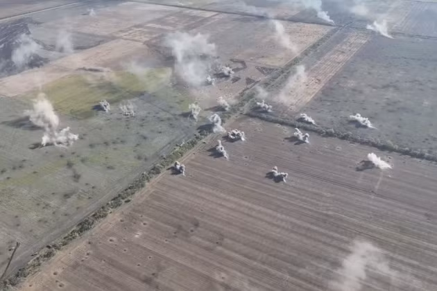 Tuy nhiên các mũi tiến công của Quân đội Ukraine bị quân Nga chặn đánh quyết liệt và gây ra nhiều thiệt hại. Ít giờ sau khi phát động tiến công, quân đội Ukraine đã bị loại khỏi vòng chiến đấu 10 trang bị hạng nặng.