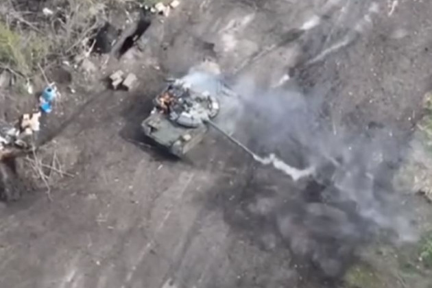 Trong cuộc phản công này, chỉ huy Ukraine đã thể hiện quyết tâm, khi sử dụng hơn 20 xe tăng và khoảng 20 xe bọc thép cùng một chiếc UAV TB-2, nhưng hoạt động ở ngoài vùng hỏa lực phòng không của Quân đội Nga.