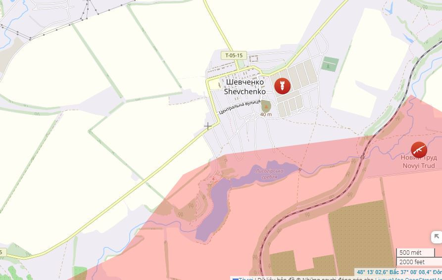 Sau khi chiếm hai ngôi làng trên, RFAF tiếp tục áp sát làng Shevchenko, cách Pokrovsk chỉ 4 km. Mũi đột phá của Cụm quân Trung tâm RFAF chia thành hai mũi; mũi thứ nhất tiến về phía bắc để tấn công Shevchenko và đã chiếm được ít nhất ba con phố trong làng.