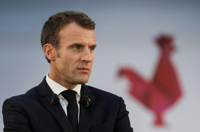 Hiện tại, tin tức này đã được xác nhận bởi lãnh đạo của công ty Uralvagonzavod và bình luận với giọng điệu hơi châm biếm: “Cảm ơn Tổng thống Macron đã tặng pháo tự hành bánh hơi hiện đại nhất của phương Tây, để Nga nghiên cứu”.