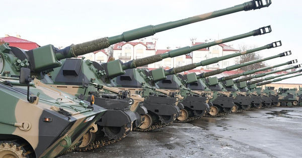 Tất nhiên, bị ảnh hưởng nhiều nhất vẫn là Ukraine, nước này không chỉ bị mất vũ khí, suy yếu hiệu quả chiến đấu mà còn gây “khủng hoảng lòng tin” ở các nước phương Tây, khi họ không dám cung cấp những vũ khí hiện đại nhất cho Kiev mà lúc này Ukraine đang rất cần.