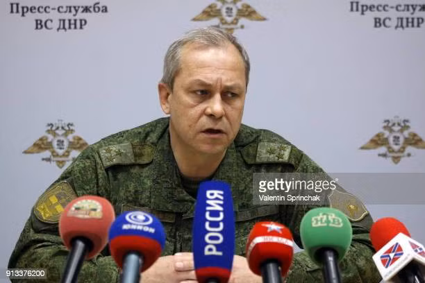 Thứ trưởng Bộ Quốc phòng và Người phát ngôn của dân quân DPR Eduard Basurin cho biết: “Chúng tôi đảm bảo an toàn cho việc di chuyển trên đường cao tốc E58, theo các hướng về vùng Zaporozhye và lãnh thổ của Liên bang Nga: theo hướng Tây: Mariupol - Mangush, theo hướng Đông: Mariupol – Bezymennoye”.